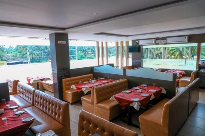 Mandara Residency Hotel Kaup Exterior photo